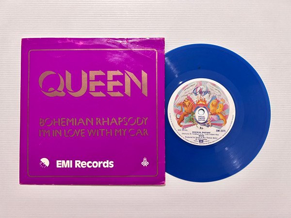 dj-rafael-boneco-10-discos-de-vinil-mais-caros-do-mundo-Queen–Bohemian-Rhapsody-I-m-in-Love-with-My-Car-1988-rare-blue